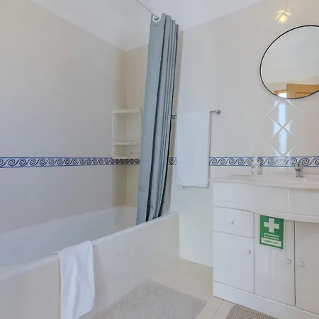 Feriehus #375 Spacious Townhouse With Pool, Bbq & Parking *