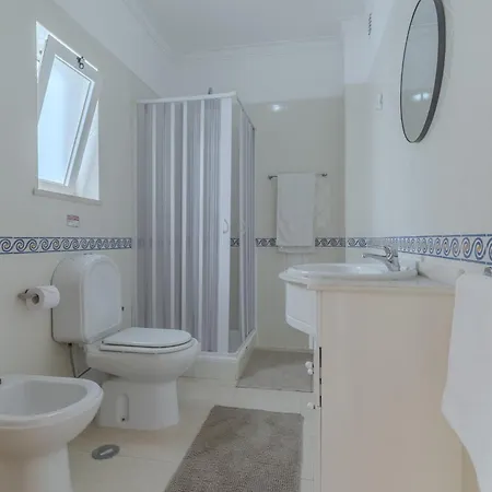Feriehus #375 Spacious Townhouse With Pool, Bbq & Parking Albufeira