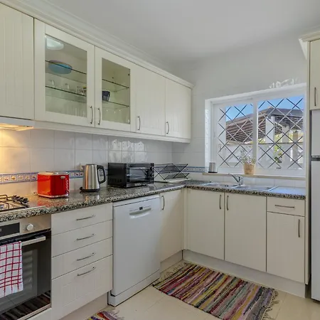 Feriehus #375 Spacious Townhouse With Pool, Bbq & Parking Albufeira