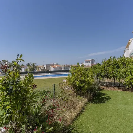 Сasa de vacaciones #375 Spacious Townhouse With Pool, Bbq & Parking *